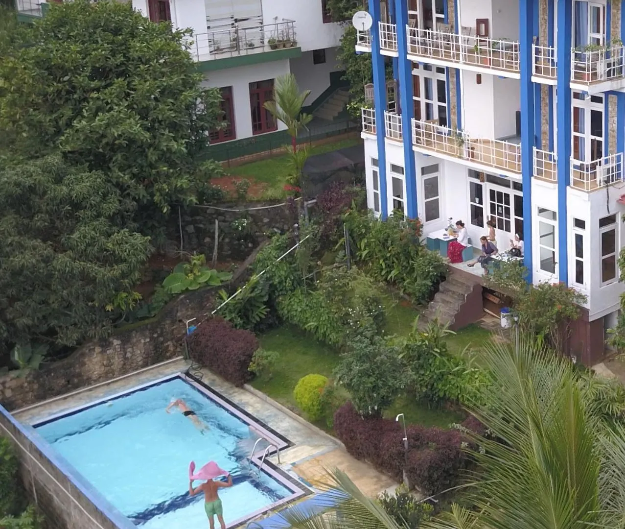 Guest house The Change Hotel Kandy