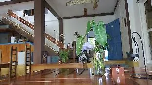 Guest house The Change Hotel Kandy