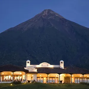 Resort La Reunion Golf And Residences *****