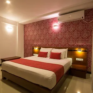 Hotel Ceyloni **